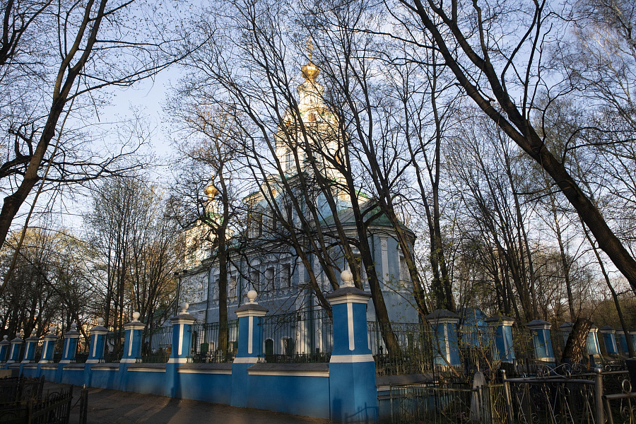 Архиерейское богослужение в Николо-Архангельском храме Балашихи